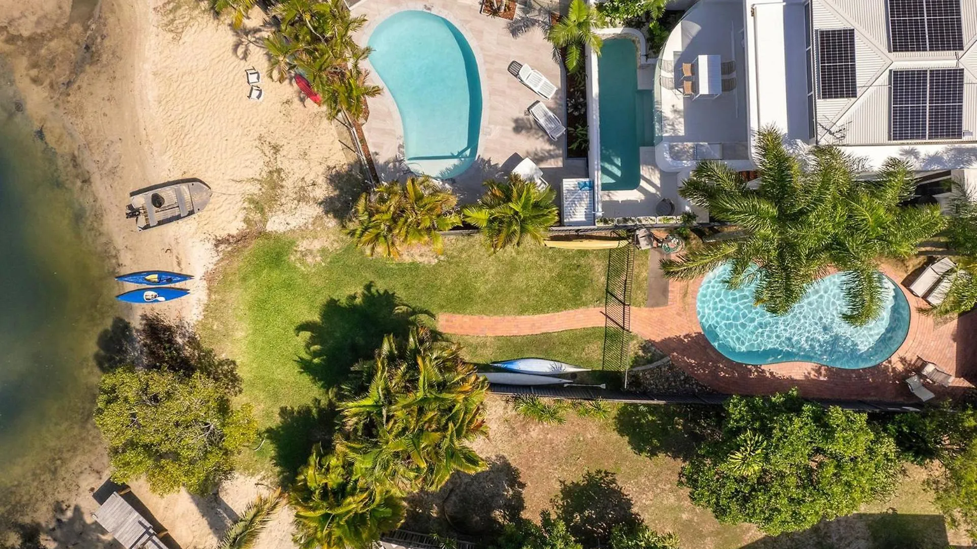 1 Belmondos Noosa Heads Apartment